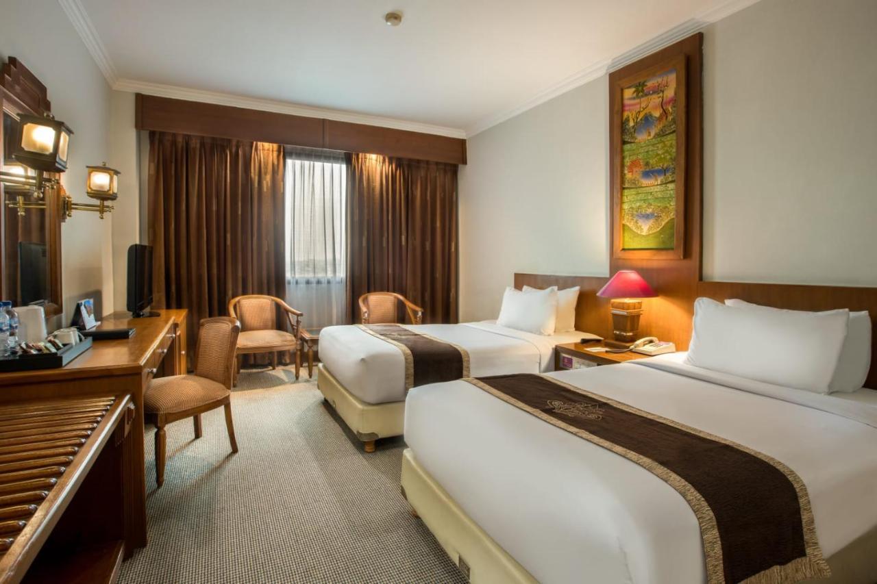 Grand Inna Malioboro Джокьякарта Экстерьер фото