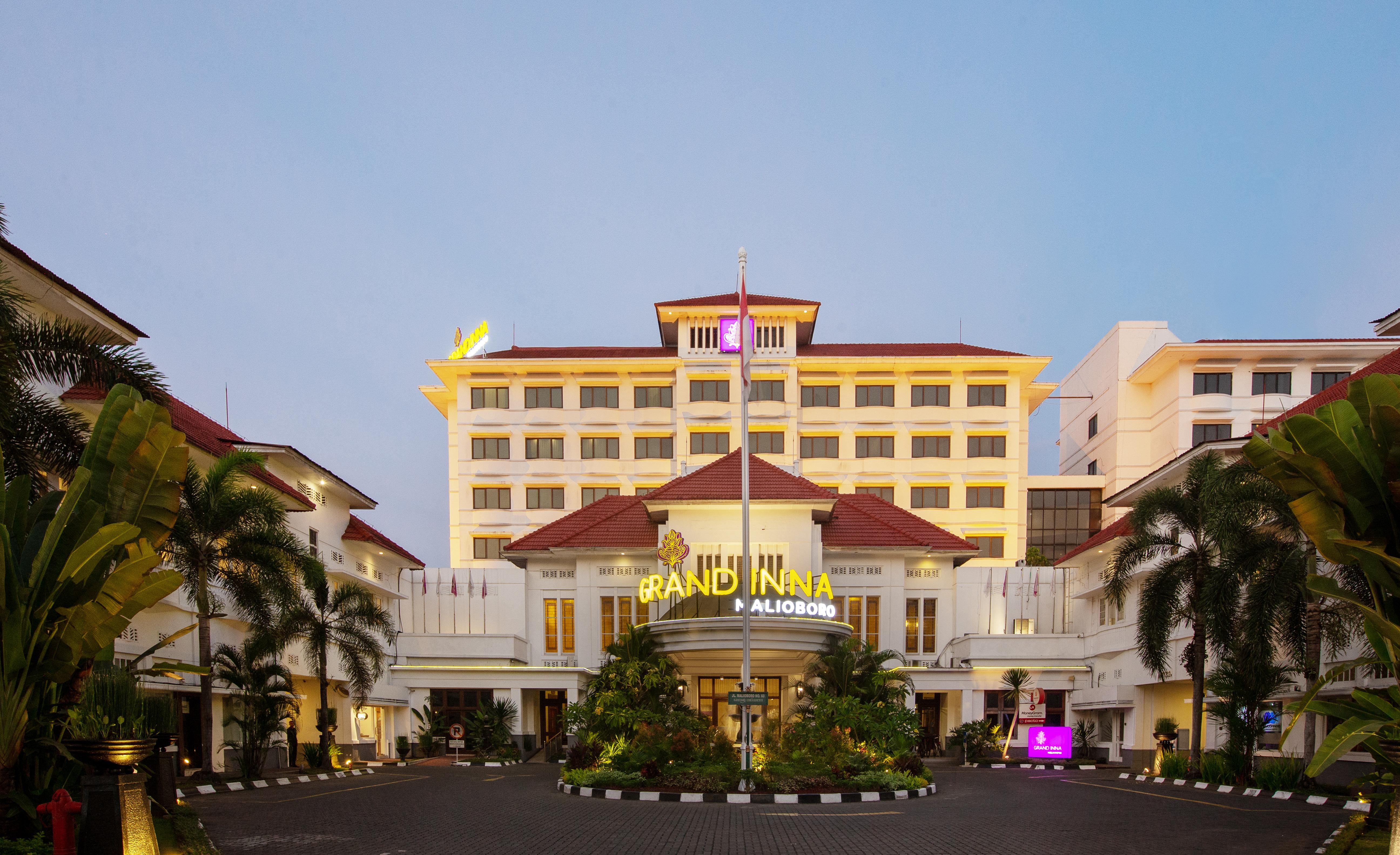Grand Inna Malioboro Джокьякарта Экстерьер фото
