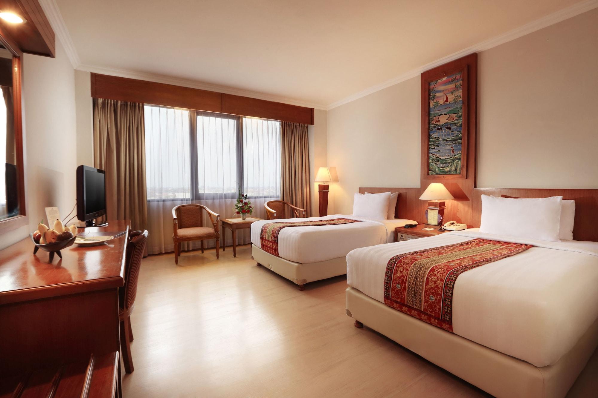 Grand Inna Malioboro Джокьякарта Экстерьер фото