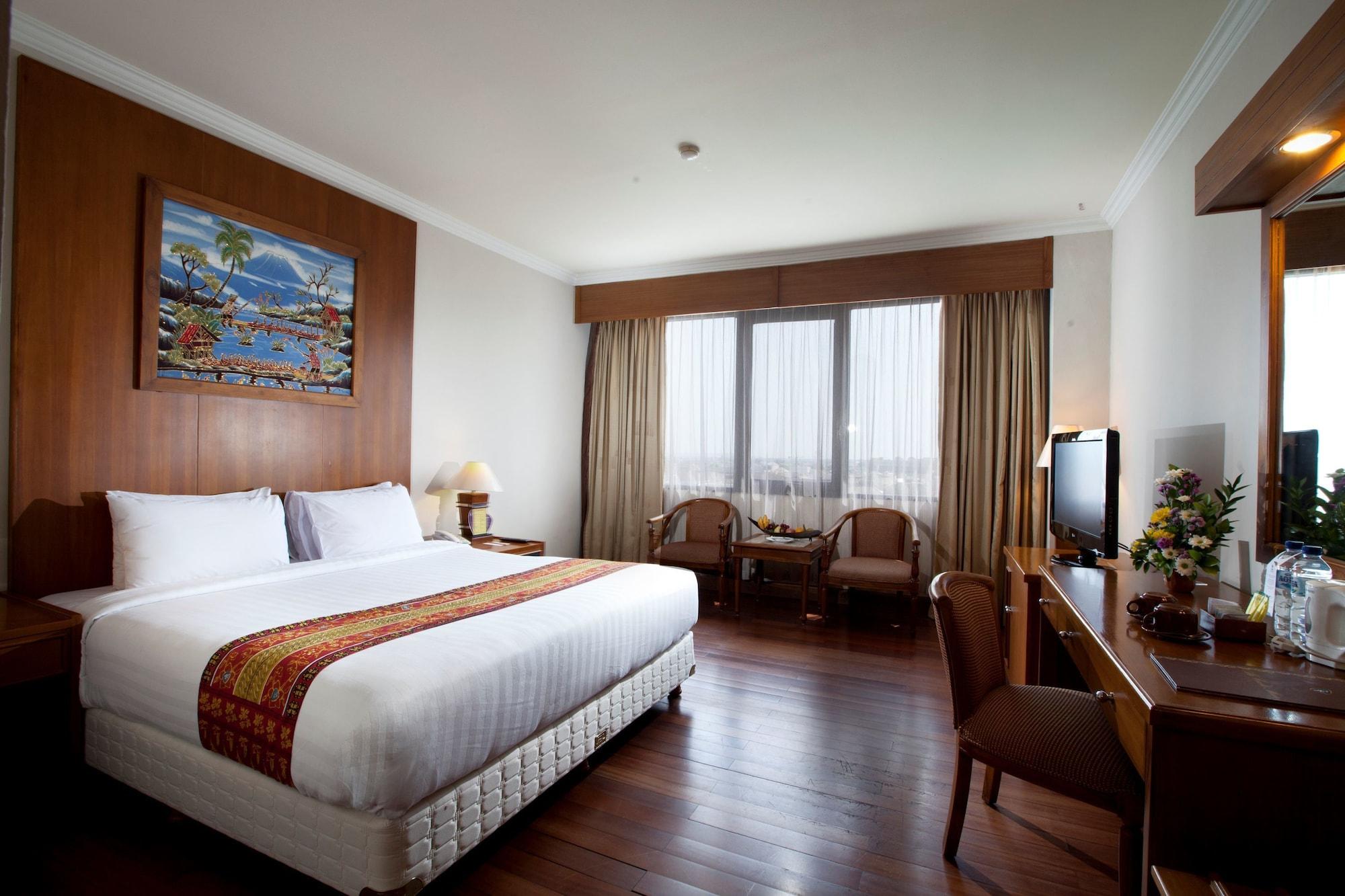 Grand Inna Malioboro Джокьякарта Экстерьер фото