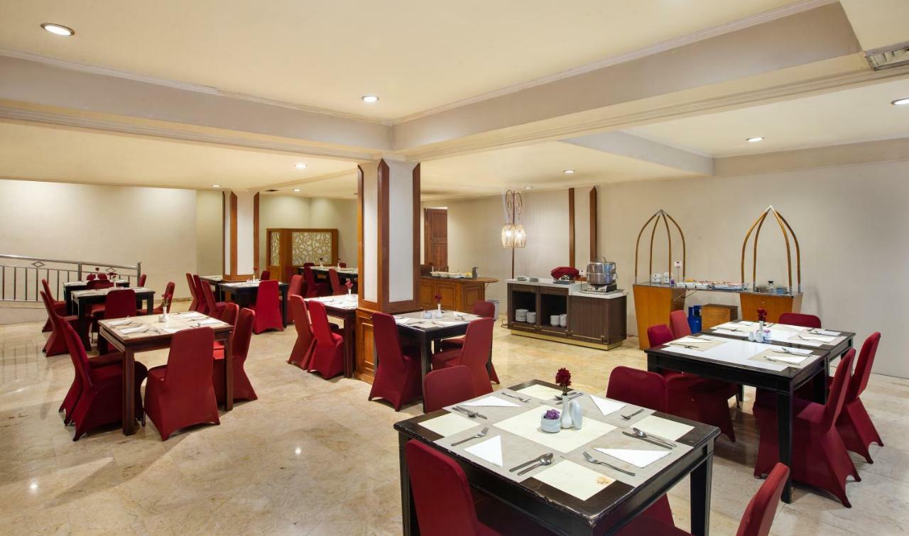 Grand Inna Malioboro Джокьякарта Экстерьер фото