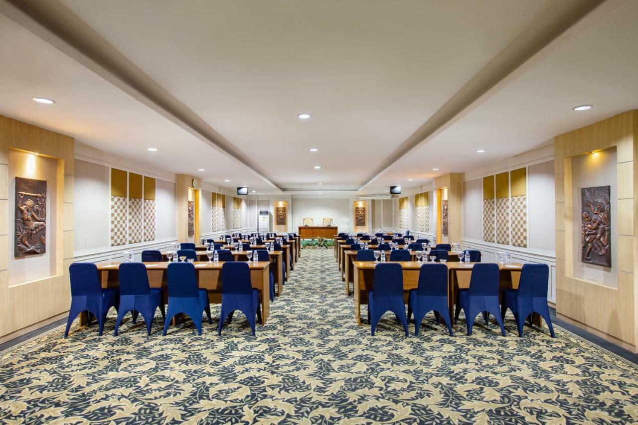 Grand Inna Malioboro Джокьякарта Экстерьер фото