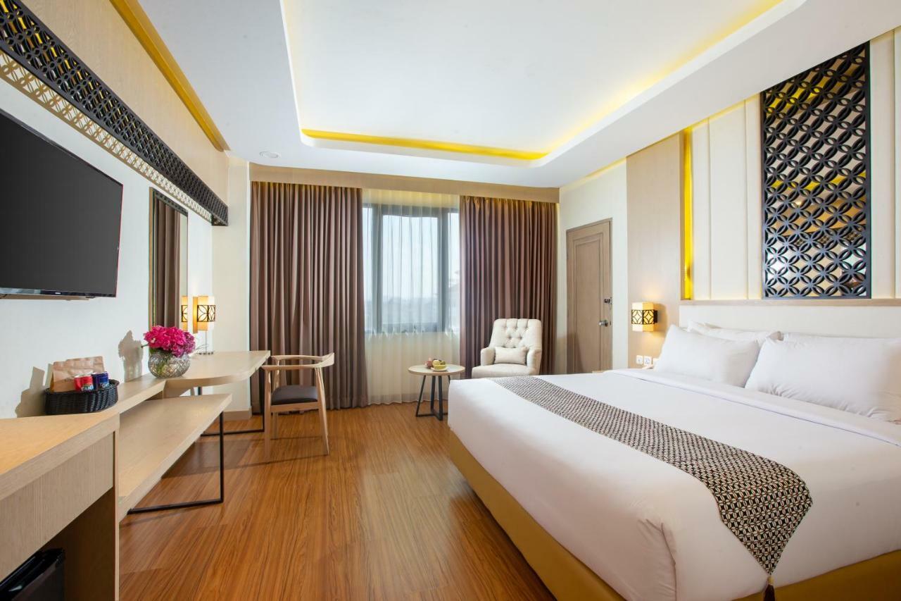 Grand Inna Malioboro Джокьякарта Экстерьер фото